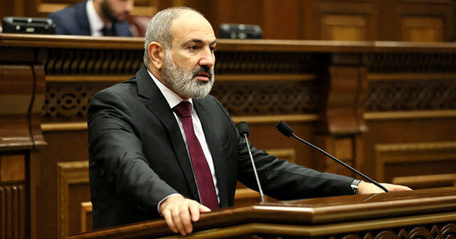 PAŞİNYAN ƏMƏK NAZİRİNDƏN İZAHAT TƏLƏB ETDİ, QARABAĞLI ERMƏNİLƏRİN…