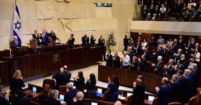 İSRAİLDƏ QALMAQALLI QƏRAR: BU ŞƏXSLƏR TERRORÇU ELAN EDİLƏCƏK