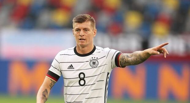 Toni Kroos yeni futbol liqası yaradır