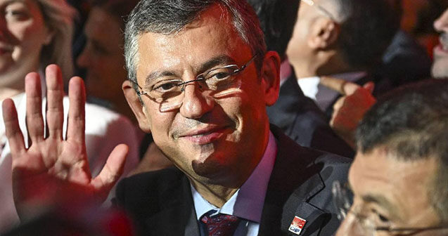 CHP-nin yeni sədri Özgür Özel KİMDİR? – DOSYE (VİDEO)