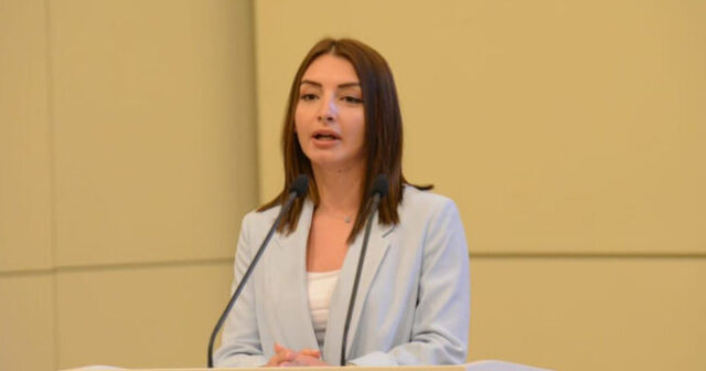 “Bu məqalə nifrət oyatmağa çalışır”