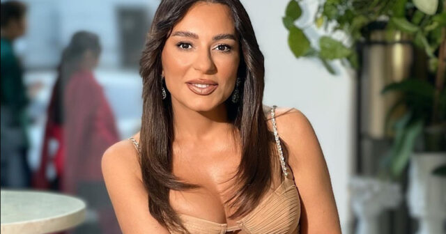 Tanınmış şairdən Tünzaləyə sərt sözlər: “Oxuya bilmir, nə səsi var, nə də abır-həyası”