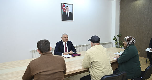 Vüqar Əhmədov Lənkəranda vətəndaşları qəbul etdi