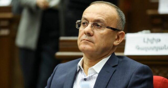 OHANYAN ÇƏRLƏDİ: “QARABAĞ MÜNAQİŞƏSİ BİTMƏYİB”