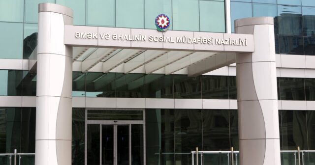 Nazirlikdən 5 şirkətə 31,7 milyon dollarlıq sifarişlər