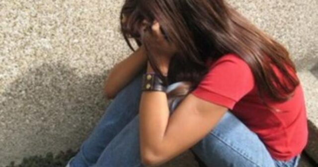 Qısqanclığa görə 17 yaşlı qızı qanına qəltan elədilər