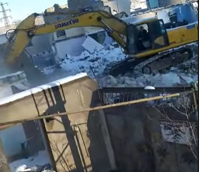 “Marbel Construction” MMC-dən şikayət… Sakinin evini blokadaya aldılar – VİDEO