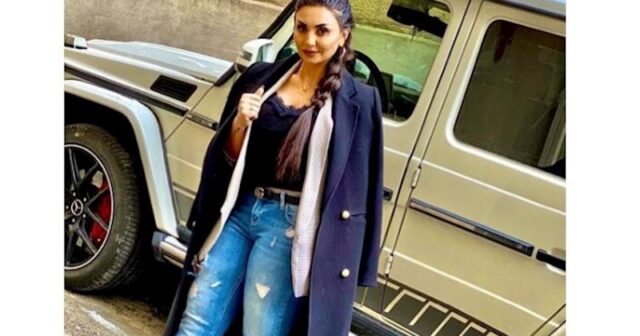 Şəbnəm Tovuzlu: “Oğlum adımı “Dollar Şəbnəm” qoyub”