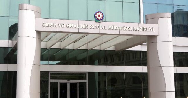 Nazirlik yenə yemək şirkətinin rəhbərindən əlil və şəhid ailələri üçün mənzillər alır