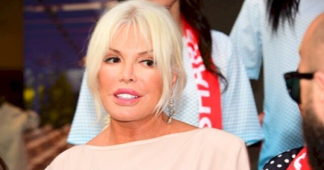 Ajda Pekkan: “Ana olmaq arzum ürəyimdə qaldı”