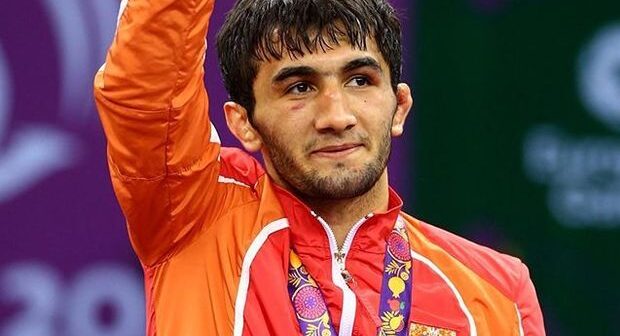 Məhkəmə həbsdə olan olimpiya çempionu ilə bağlı qərar çıxardı