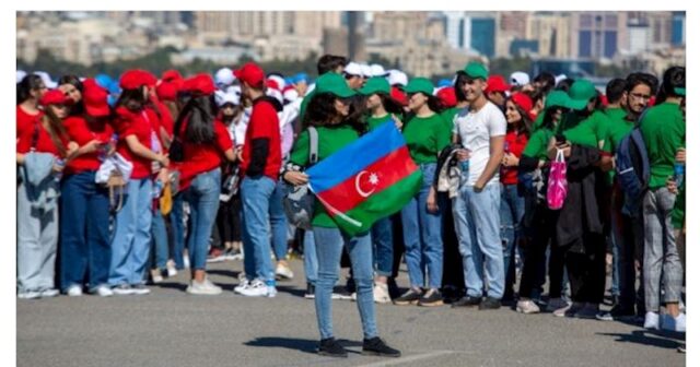 Azərbaycanda gənclərin sayı açıqlandı