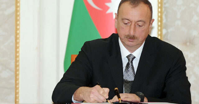İlham Əliyev onlara ali xüsusi rütbələr verdi