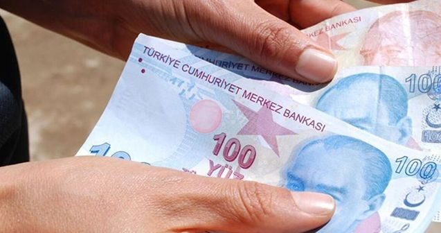 Lirə ucuzlaşıb, avro bahalaşıb