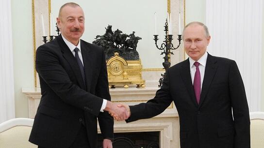 Putin İlham Əliyevə zəng etdi