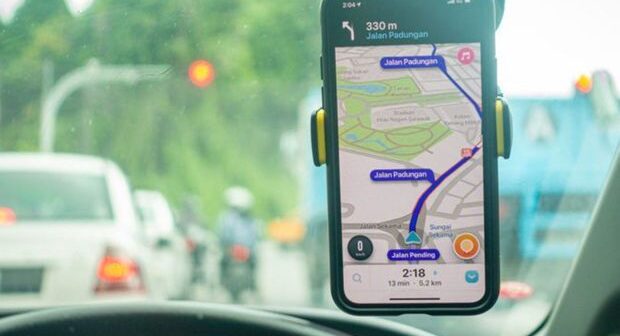 “Waze” naviqator proqramı sürücüləri aldadır? – VİDEO