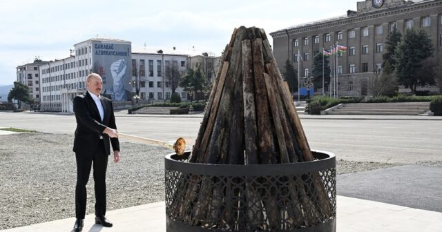 Prezident Xankəndidə Novruz tonqalını alovlandırdı, xalqı təbrik etdi