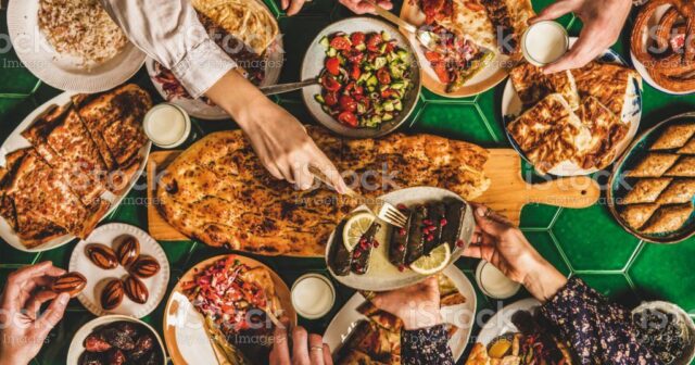 Bahalı Ramazan menyuları – Orucunu restoranlarda batil edənlər