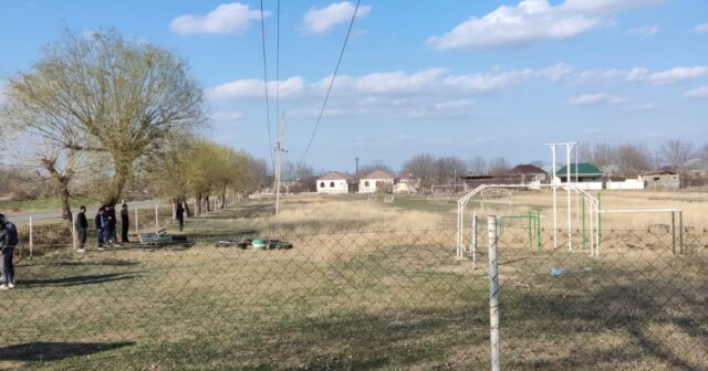 Ağstafada gənc oğlanı elektrik cərəyanı öldürdü, sakinlər kömək istəyir – Foto/Video