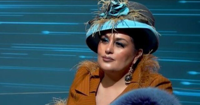 Elza Seyidcahan: “Şeirlərimi bəşəriyyət üçün yazıram” (VİDEO)