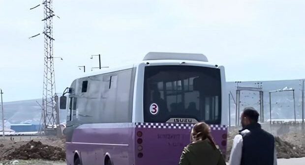 Sumqayıtda avtobus problemi-VİDEO