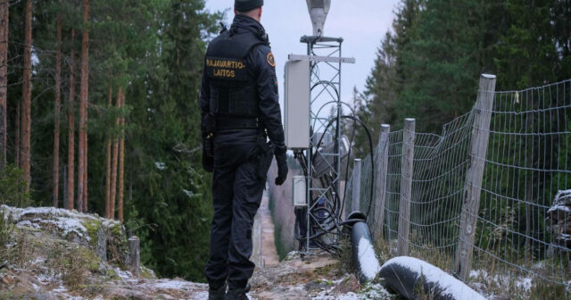 Finlandiya Rusiya ilə sərhədin qeyri-müəyyən müddətədək bağlı qalmasına qərar verib