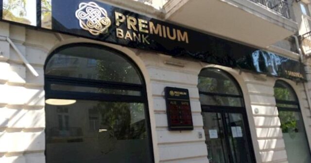 “Premium Bank”ın depozit portfeli 65 milyon azalıb