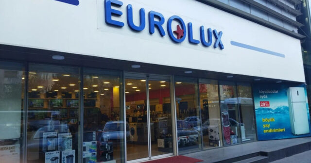 “Eurolux”un rəhbəri və qardaşı oğlu niyə bıçaqlanıb? – 500 minlik oğurluq işi…