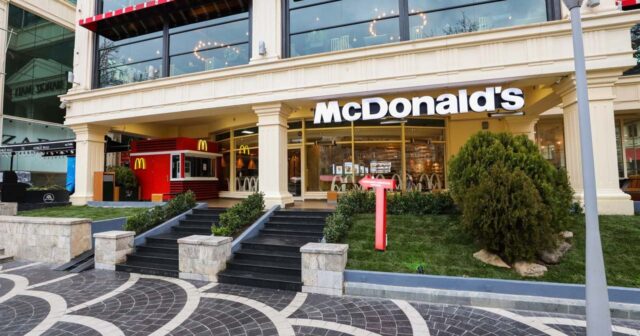 “McDonalds Azərbaycan” işçiləri istismar edir 