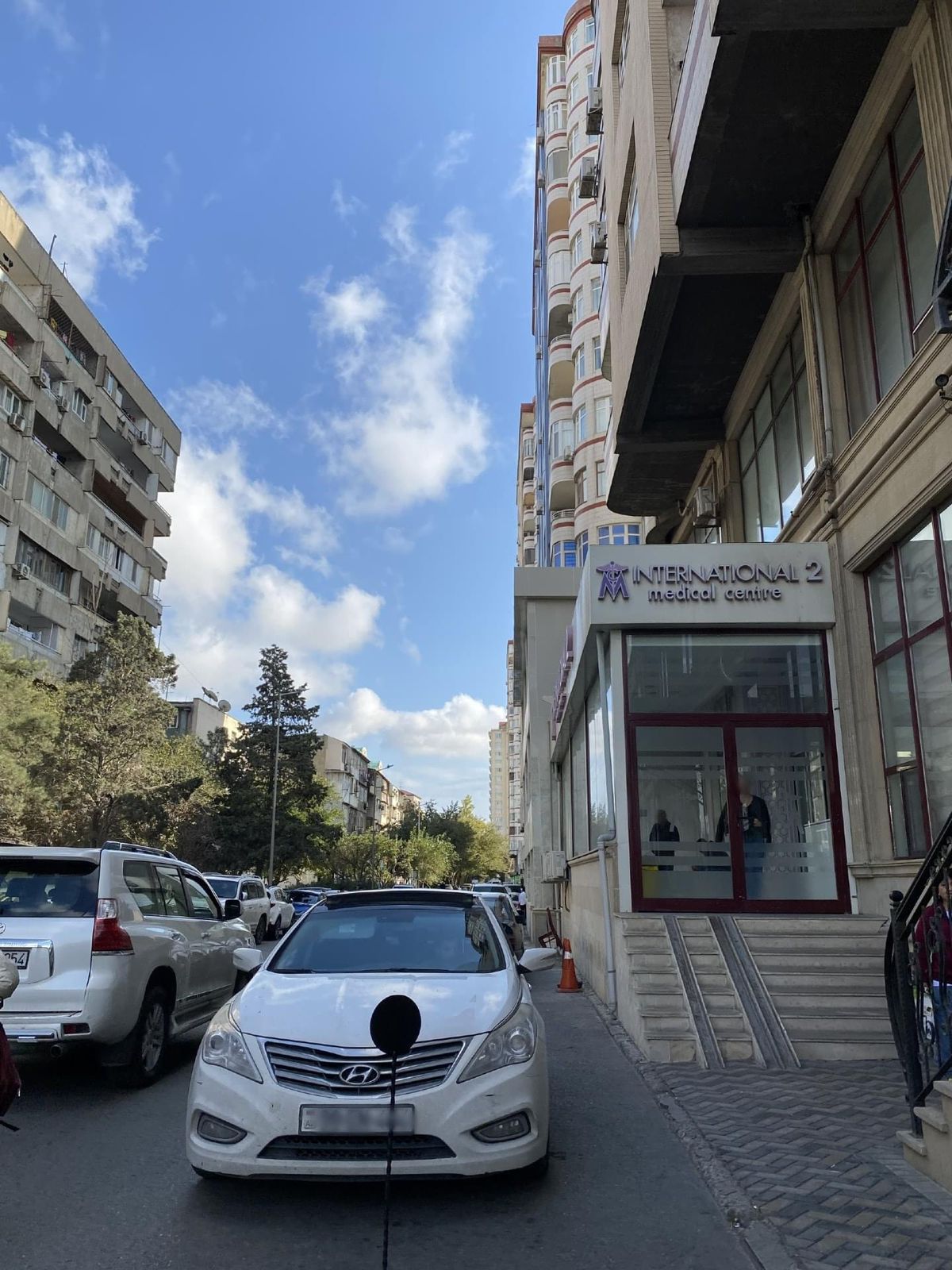 “İnternational Medical Centre 2” klinikası piyadaları belə təhlükəyə atır  – Foto