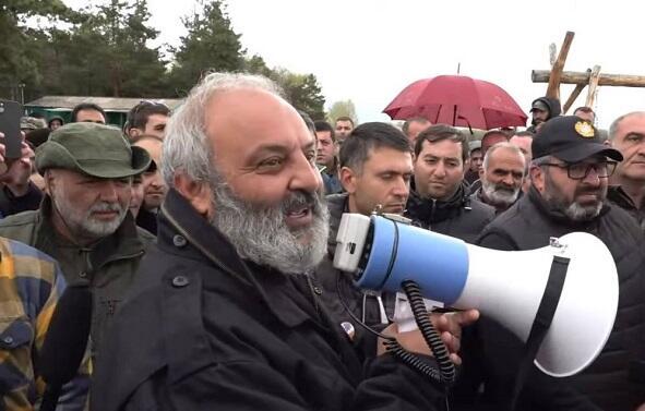 Alınmadı Srbazan, alınmadı… – Bakıdan bugünkü mitinqə reaksiya