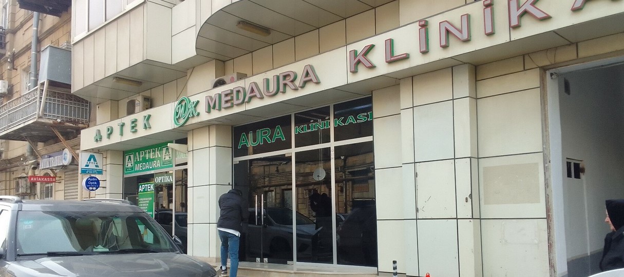 “Medaura Klinikası” və cərrah Fuad Nəzərovun məhkəməsi başlayır