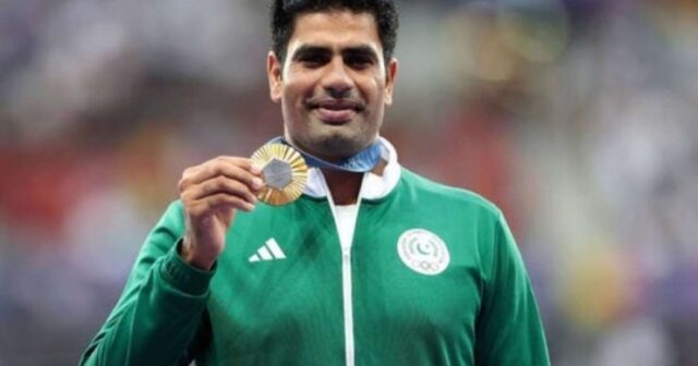 Olimpiadada qızıl medal alan pakistanlı idmançı heyrətamiz məbləğlə mükafatlandırıldı