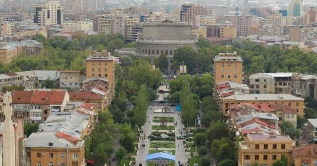 Adamyan adam kimi danışdı: Ermənistan vilayətə çevriləcək