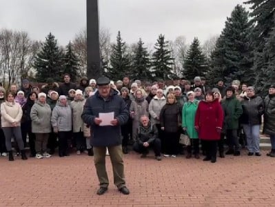 Kursk əhalisi Putinə müraciət etdi: “Lənətə gəlmiş müharibəni dayandır”-VİDEO