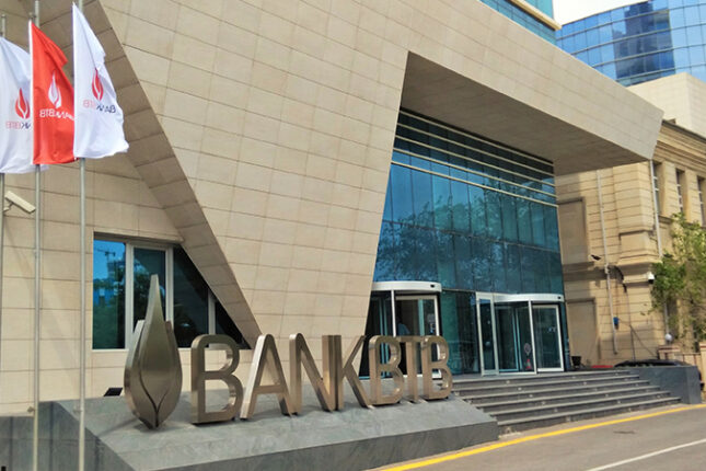 “Bank BTB” son 3 ili ziyanla başa vurur, mənfəətə çıxa bilmir