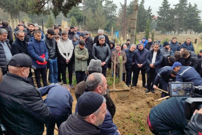 Təyyarə qəzasında həyatını itirən 13 yaşlı Məhəmmədəli dəfn olundu – FOTO/VİDEO