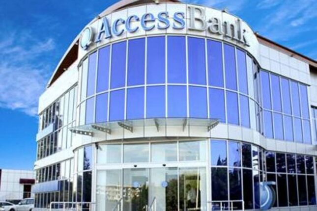 Müştərilər “AccessBank”dakı pullarını geri götürürlər – HESABAT