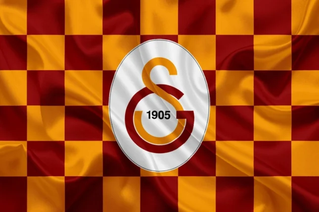 Məşhur futbolçu “Galatasaray”a transfer edilir – Detallar