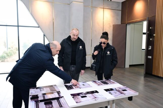 Prezident Ağdam Muğam Mərkəzində olub-FOTO (YENİLƏNDİ)