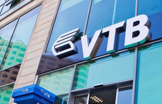 Hüquqşünas “Bank VTB”nin müştərisinin başına açdığı oyundan yazdı-FOTO
