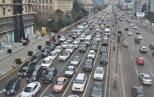 Tıxac olan yollar – Siyahı