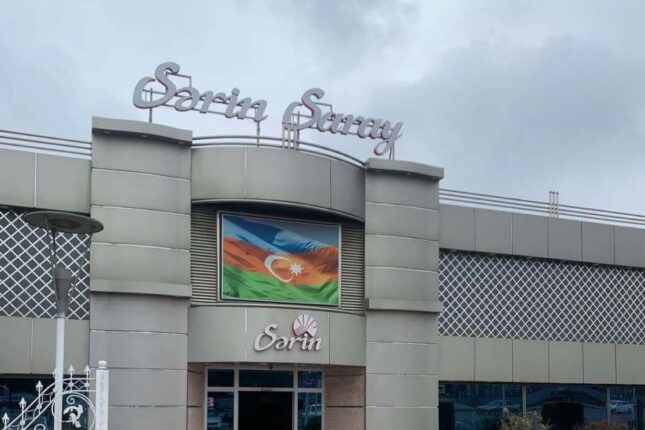 “Sərin saray” şadlıq evində mənşəyi məlum olmayan məhsullar aşkarlandı – FOTO