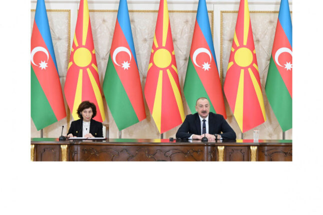 Prezidentlər mətbuata bəyanatlarla çıxış etdilər