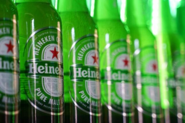 “Heineken” oğurluğa görə bir zavodunu bağladı