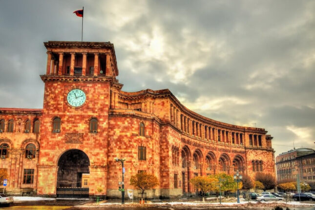 “Ermənistan pantürkizmə xidmət edən ölkəyə çevrilir”