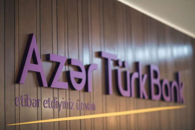 “Azər Türk Bank”ın işçisi vətəndaşın vəsaitini başqasının hesabına köçürdü