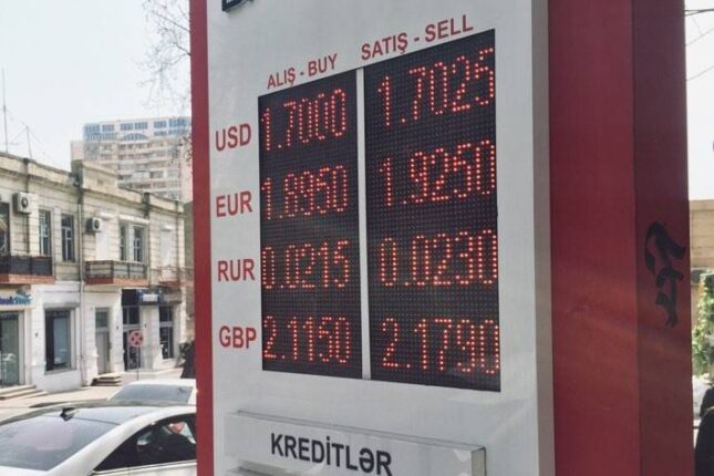 Dollar kəskin UCUZLAŞDI