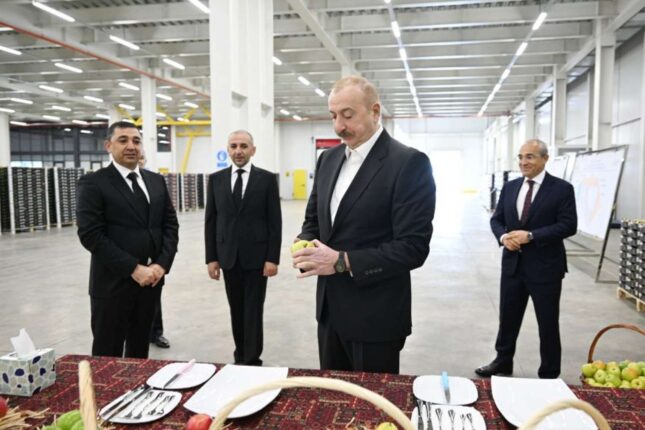Prezident Qusarda yeni kompleksin açılışında – FOTOLAR