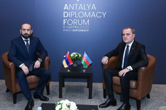 Azərbaycan və Ermənistan XİN başçıları görüşdü